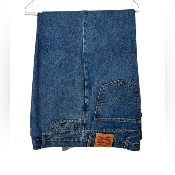 LEVI STRAUSS & CO. LIKE NEW SIZE 52” WAIST, LENGTH 30” INCHES IN GREAT CONDIT - Picture 1 of 13